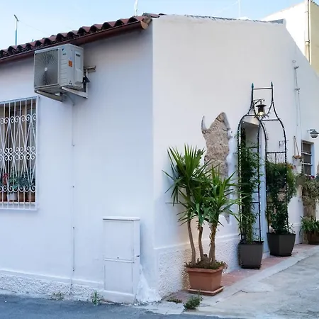 La Casetta Al Centro Di 올비아
