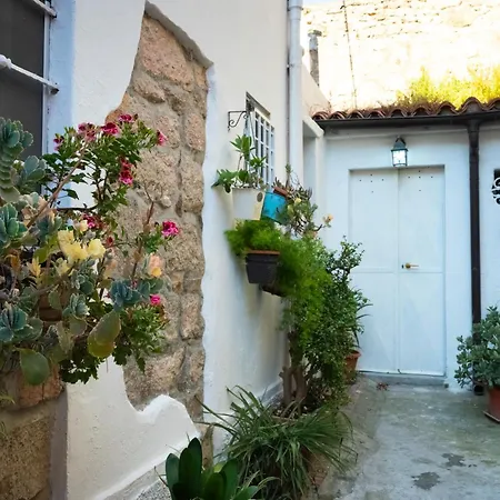 La Casetta Al Centro Di Διαμέρισμα Όλμπια
